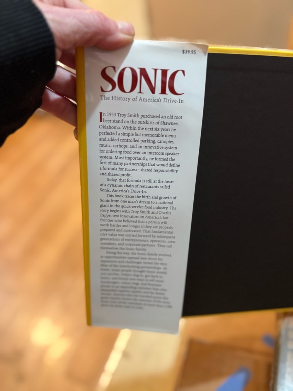 SONIC: The History of America's Drive-In by Dr. Bob L. Blackburn - Picture 2 of 3